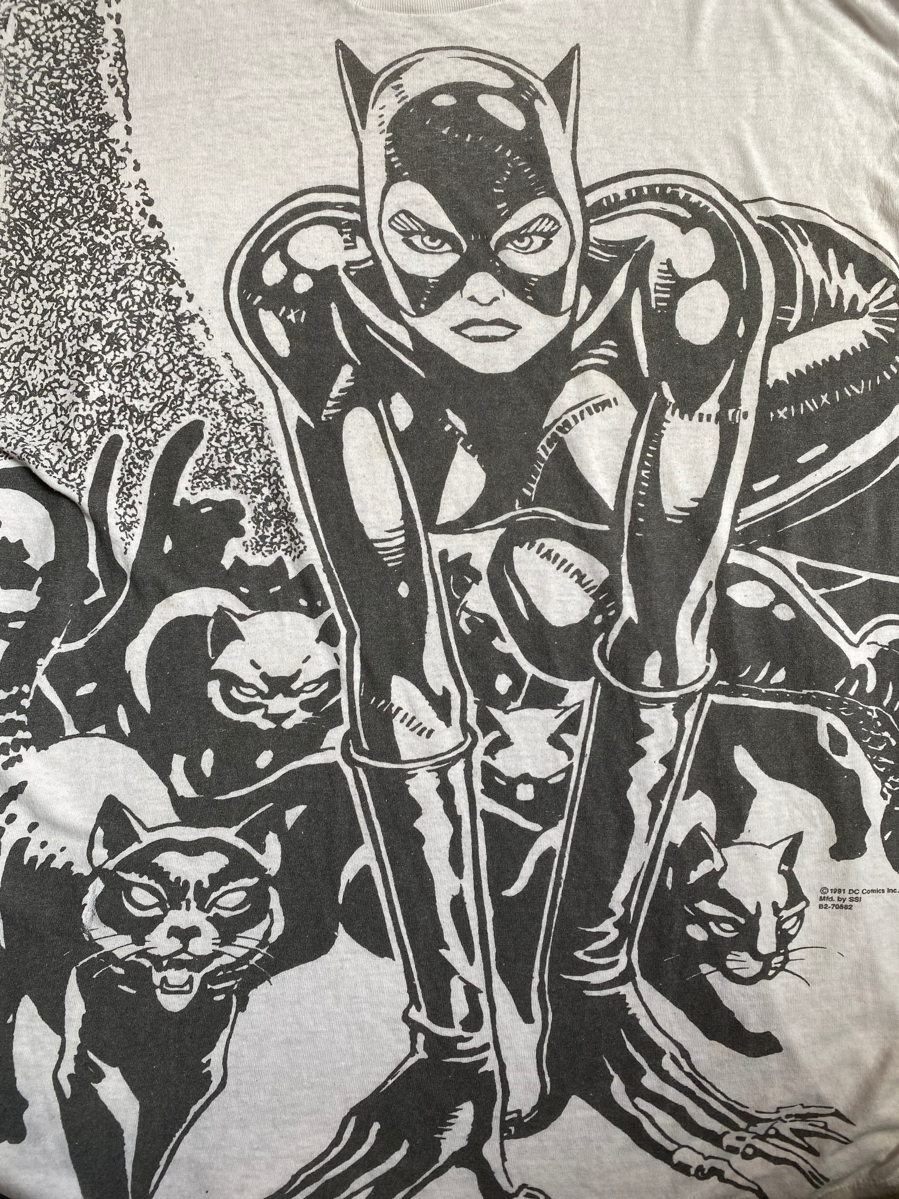 U.S.VINTAGE U.S. ヴィンテージ Tシャツ サイズ：XL Cat woman キャットウーマン シングルステッチ DC Comics USA製 1992年製 90s ブラック 黒 トップス 半袖 クルーネック シンプル カジュアル ブランド【メンズ】