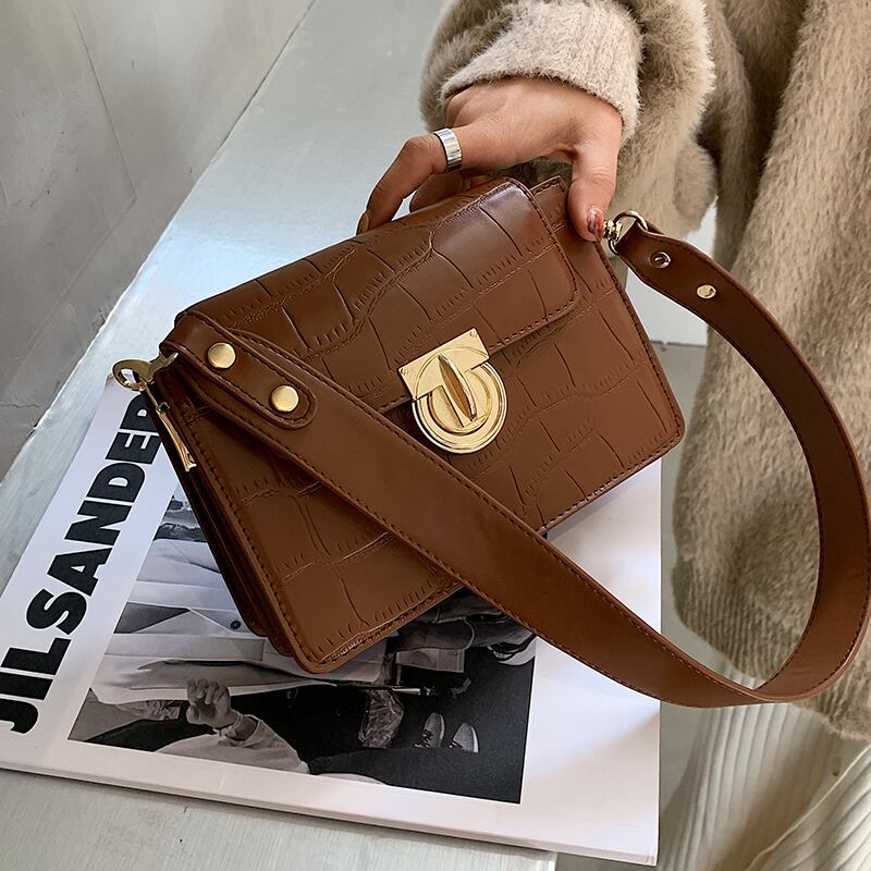 レッドスタンダード レトロ 手作りハンドバック12346560354