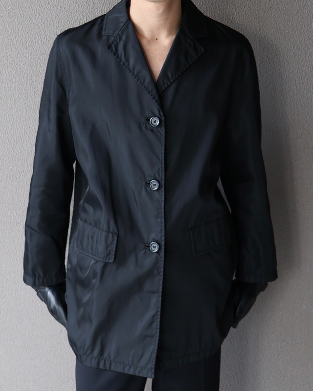 【PRADA】Mid-length nylon jacket