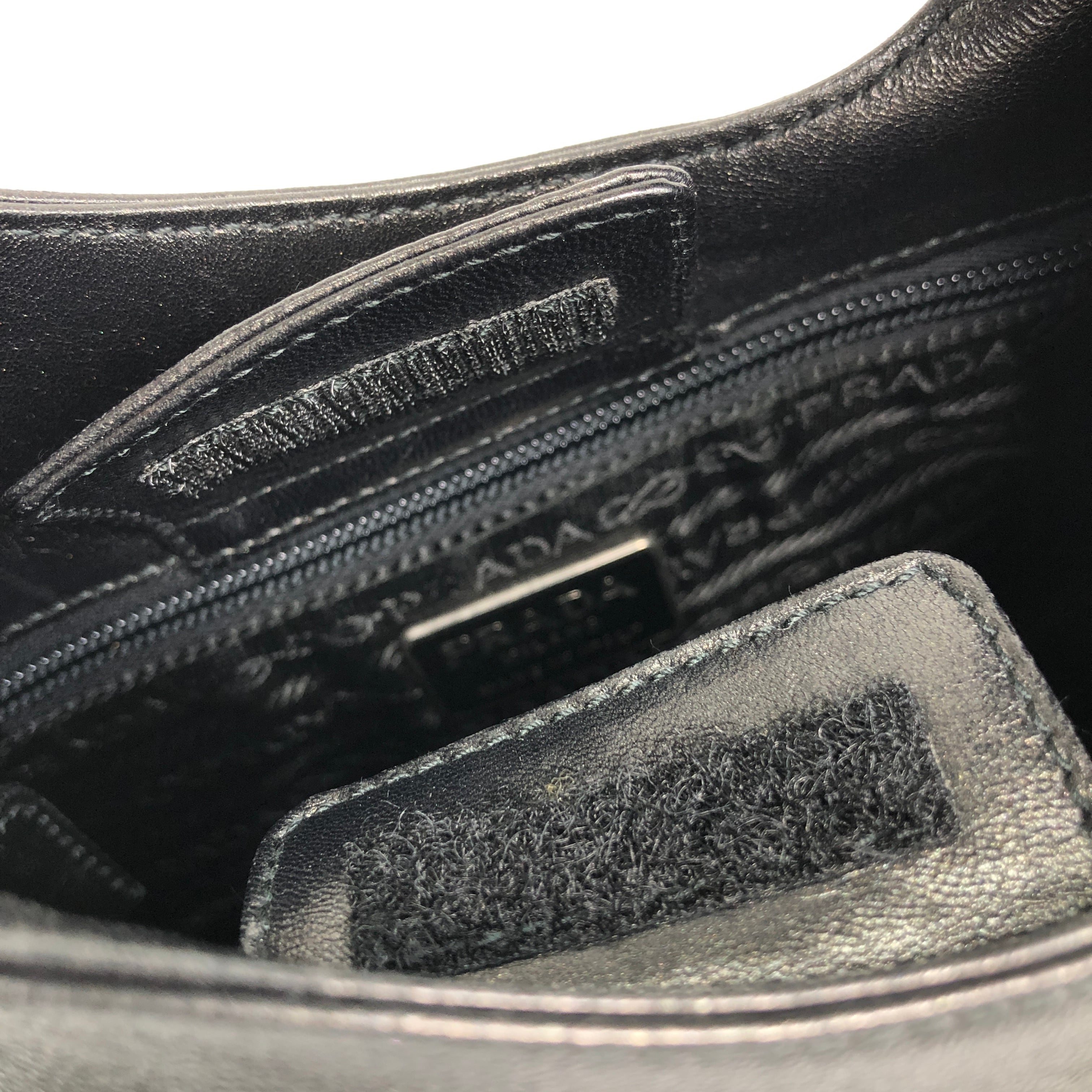 PRADA プラダ ハンドバッグ ブラック レザー ミニバッグ
