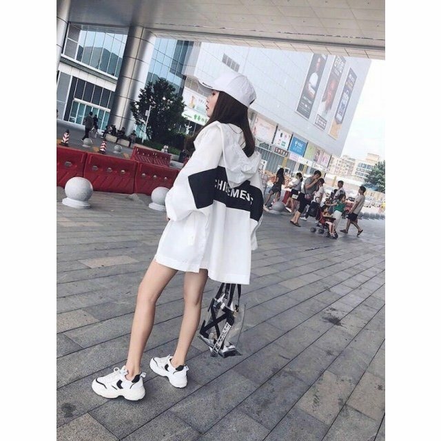 ナイロン ロゴパーカー 大きいサイズ 長袖 トップス ダンス 衣装 メンズ レディース ユニセックス 派手 ジップアップ ビッグシルエットパーカー 韓国ファッション プルパーカー フード付き ロングパーカー ゆったり プレゼント 贈り物 Aio Online Store