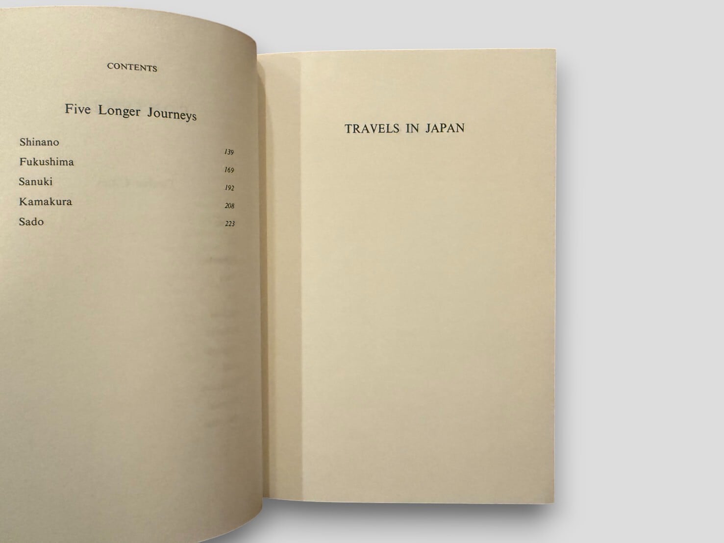 SJ628】【PRESENTATION COPY】Travels in Japan(1981) / Donald Keene