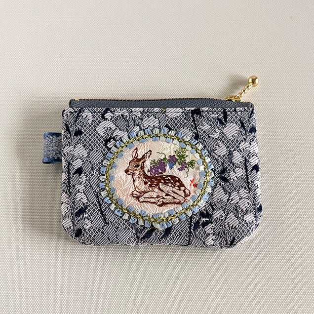 コインパース『葡萄と鹿』