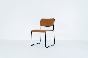 【廃盤予定】MEEL CHAIR-本革-/ダイニングチェア・ミーティングチェア /軽量/スタッキング可能