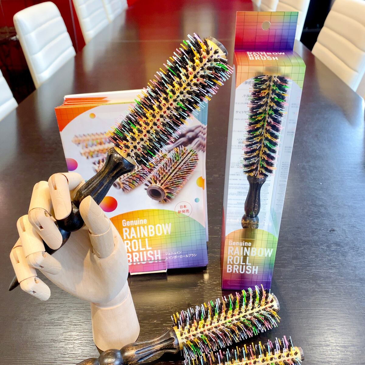 大ヒット御礼 レインボーロールブラシ 30 韓国で 世界で大ヒット中 株式会社ジェニュイン