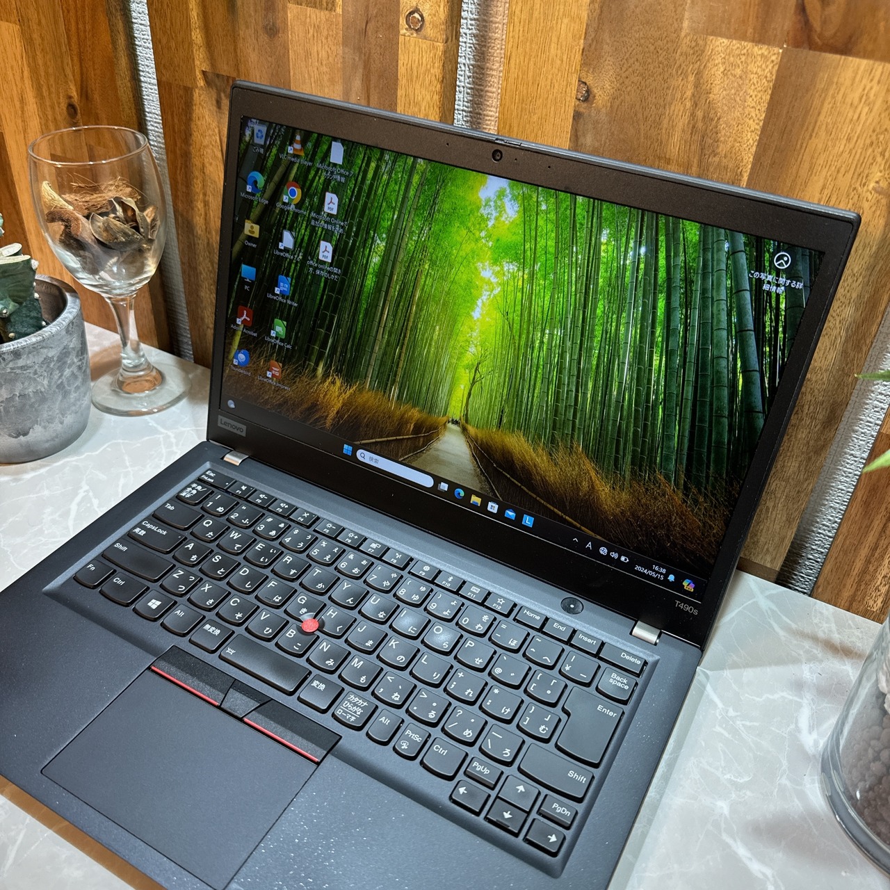 Thinkpad T490s ☘️メモリ32GB ☘️i7第8世代 ☘️SSD1TB | ほんぽく 