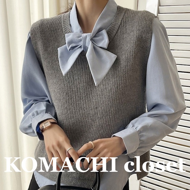 【送料無料】 2点セット ベスト ニットベスト プルオーバー サイドスリット シャツ ミディアム丈 長袖 角襟 シフォン  ボタン リボン 韓国 レディース  オルチャン 可愛い かわいい きちんと 大人可愛い シンプル カジュアル 大人 おしゃれ お洒落 オトナ女子 こなれ感 個性的 主役級 存在感 ベーシック ナチュラル ベージュ グレー ピンク 無地 秋 冬 10代 20代 30代 女性用 ママ OL 通勤 オフィス  通学 デート  公園デビュー 女子会 旅行 着回し 普段使い