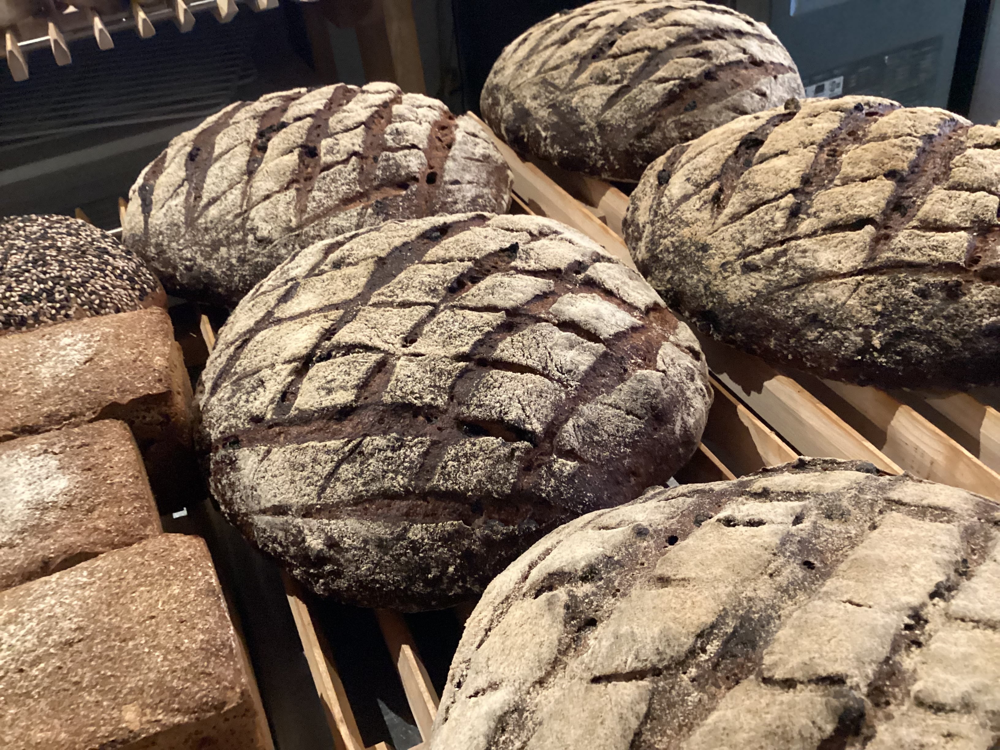 3種のオーガニックレーズン　ハーフ