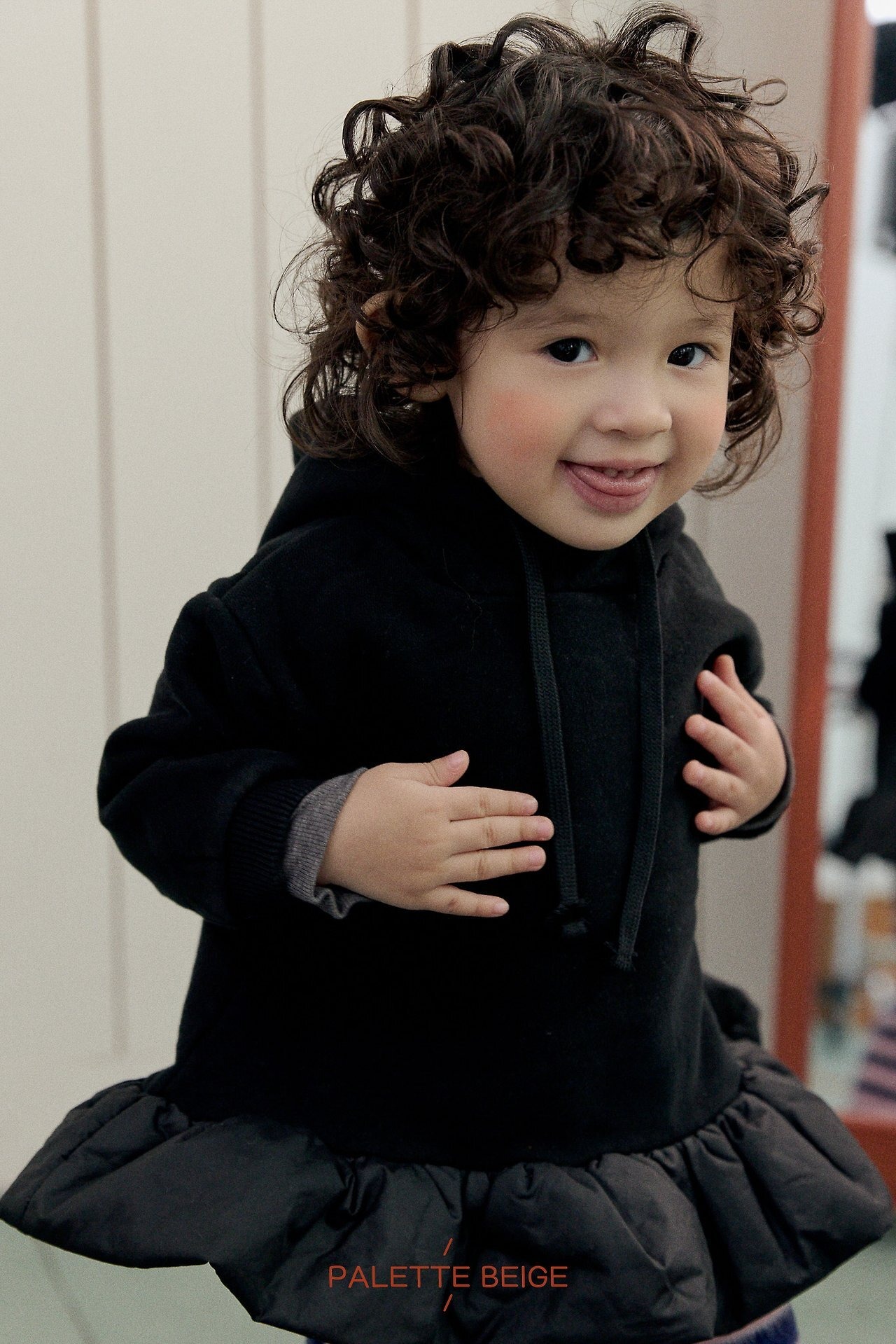the beige［取寄］balloon hood onepiece 26winter