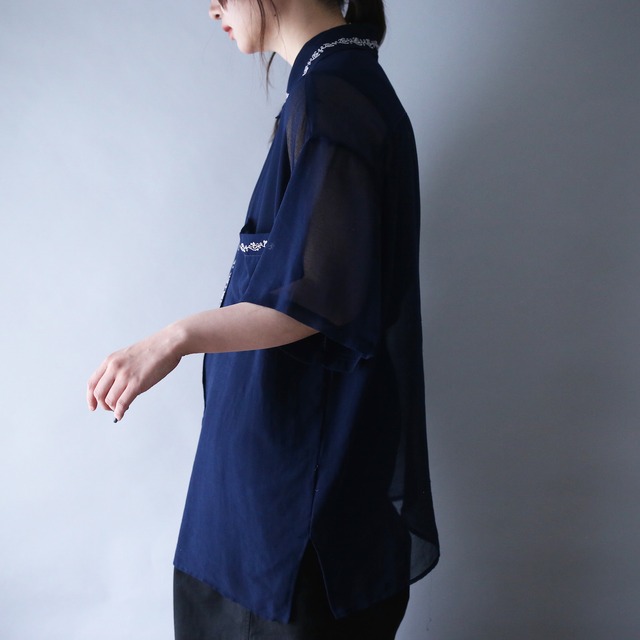 "刺繍" 蔦 motif design XXX over silhouette h/s shirt
