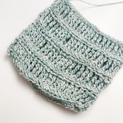 [Pattern] 三巻長編みのゆるポシェット