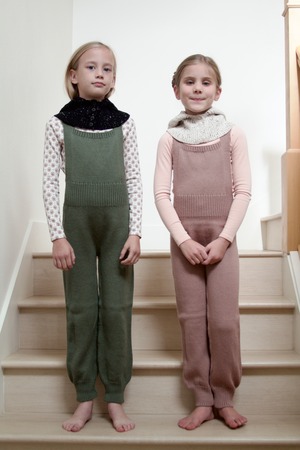 【即納】iver and isla / balaclava / snowdrop tweed / Mサイズ