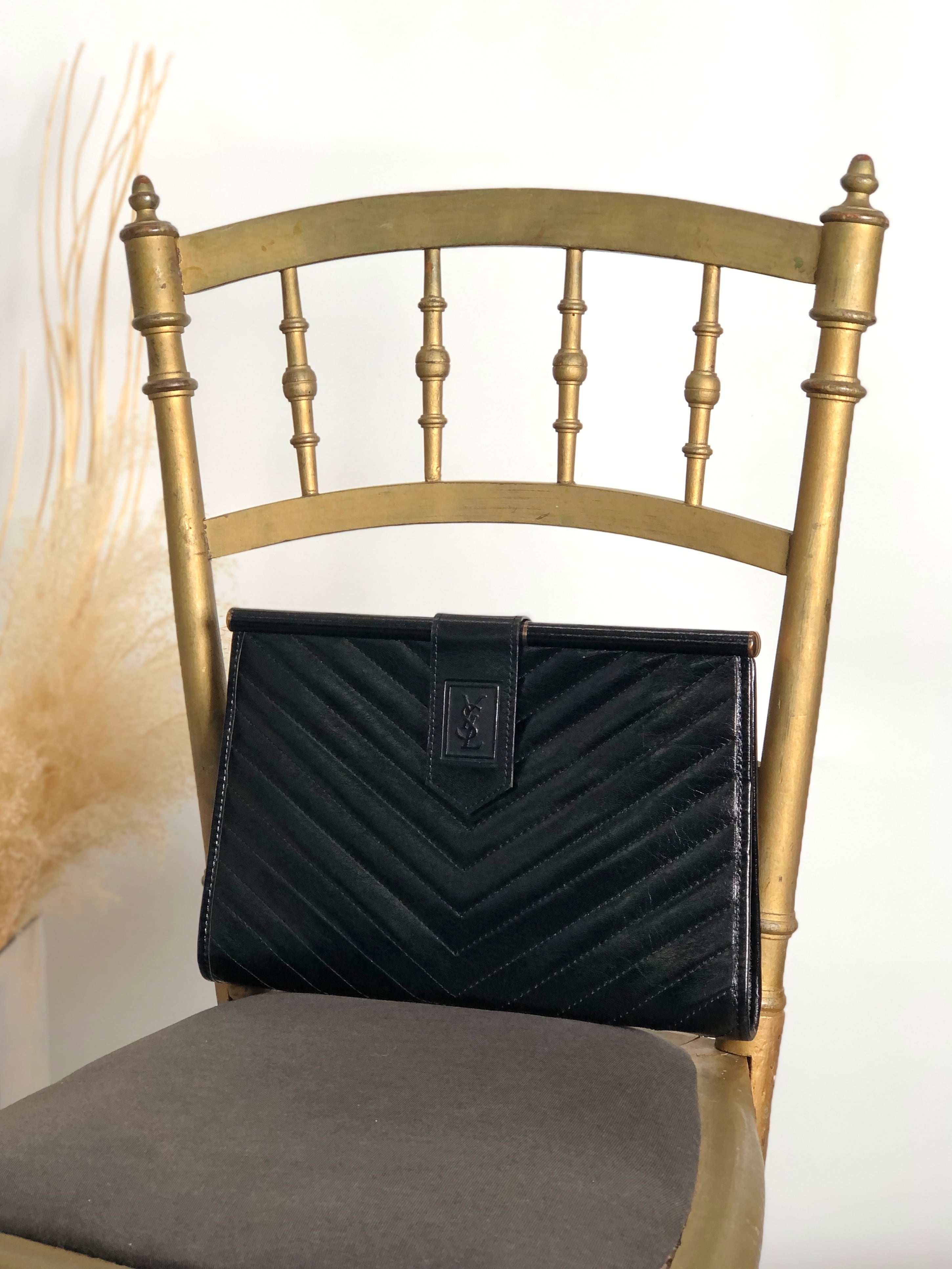 Yves Saint Laurent イヴ・サンローラン クラッチバッグ ブラック YSL バイアステッチ レザー vintage ヴィンテージ オールド nx3mxp