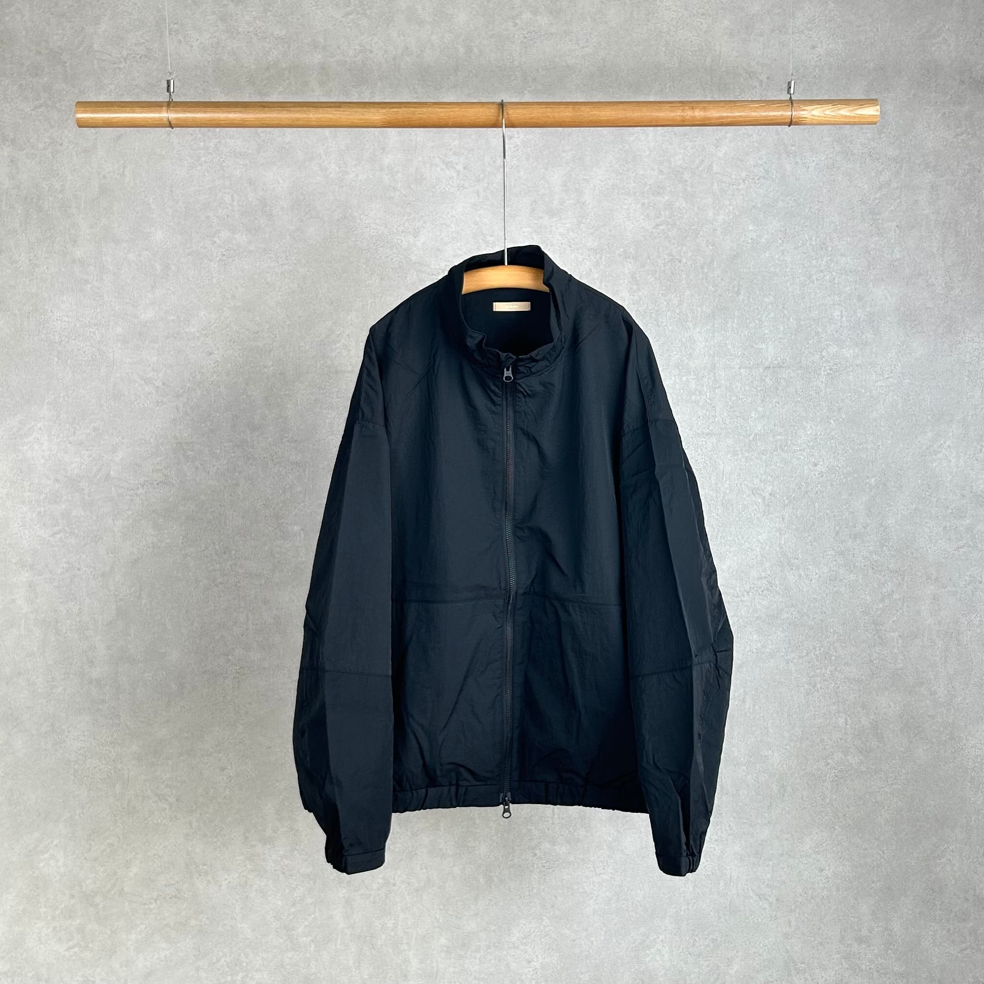LA MOND/YONCA | comoda.com