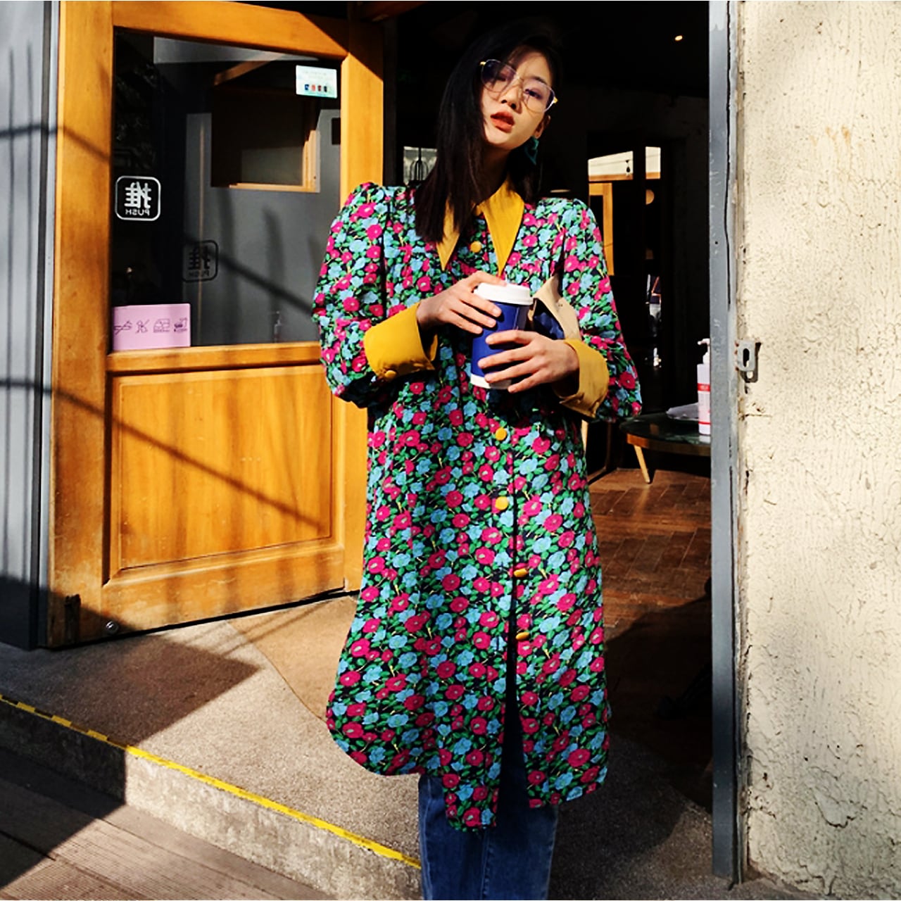 Regit 即納 Floral Leather One Piece Shirt 韓国ファッション ユニークファッション ワンピース 花柄ワンピース 長袖 代 着回し レーディス 春服 ロングシャツ レトロ Regit