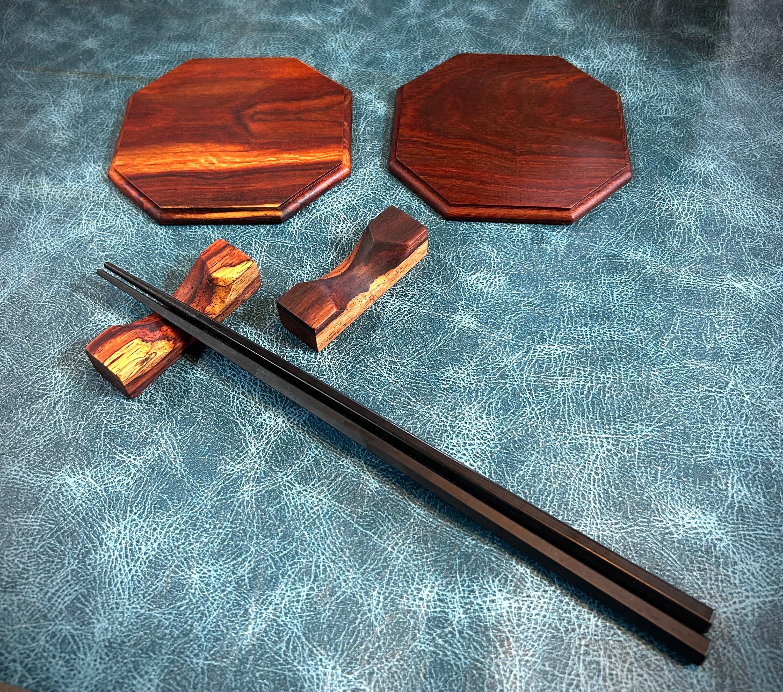 ポータブル 名栗彫り〜三脚テーブル | WOOD FIELD