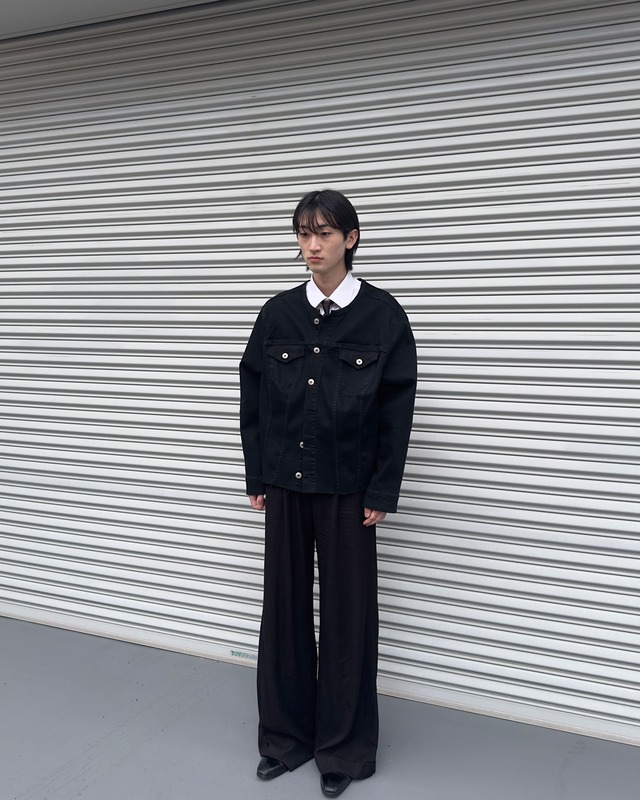 Damaged hem collarless denim blouson