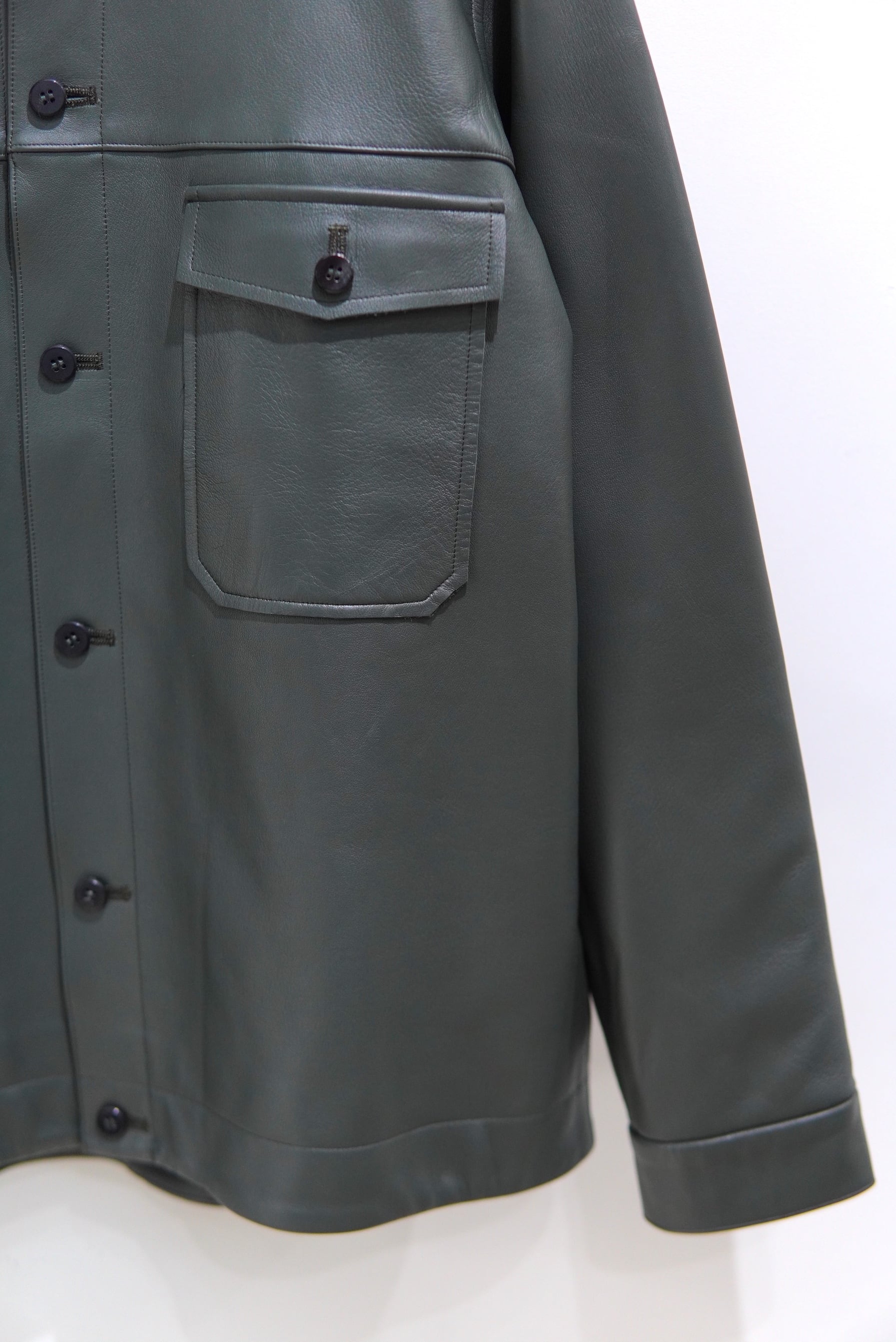 ジャケット・アウター CALE Lamb Leather Blouson Cale 