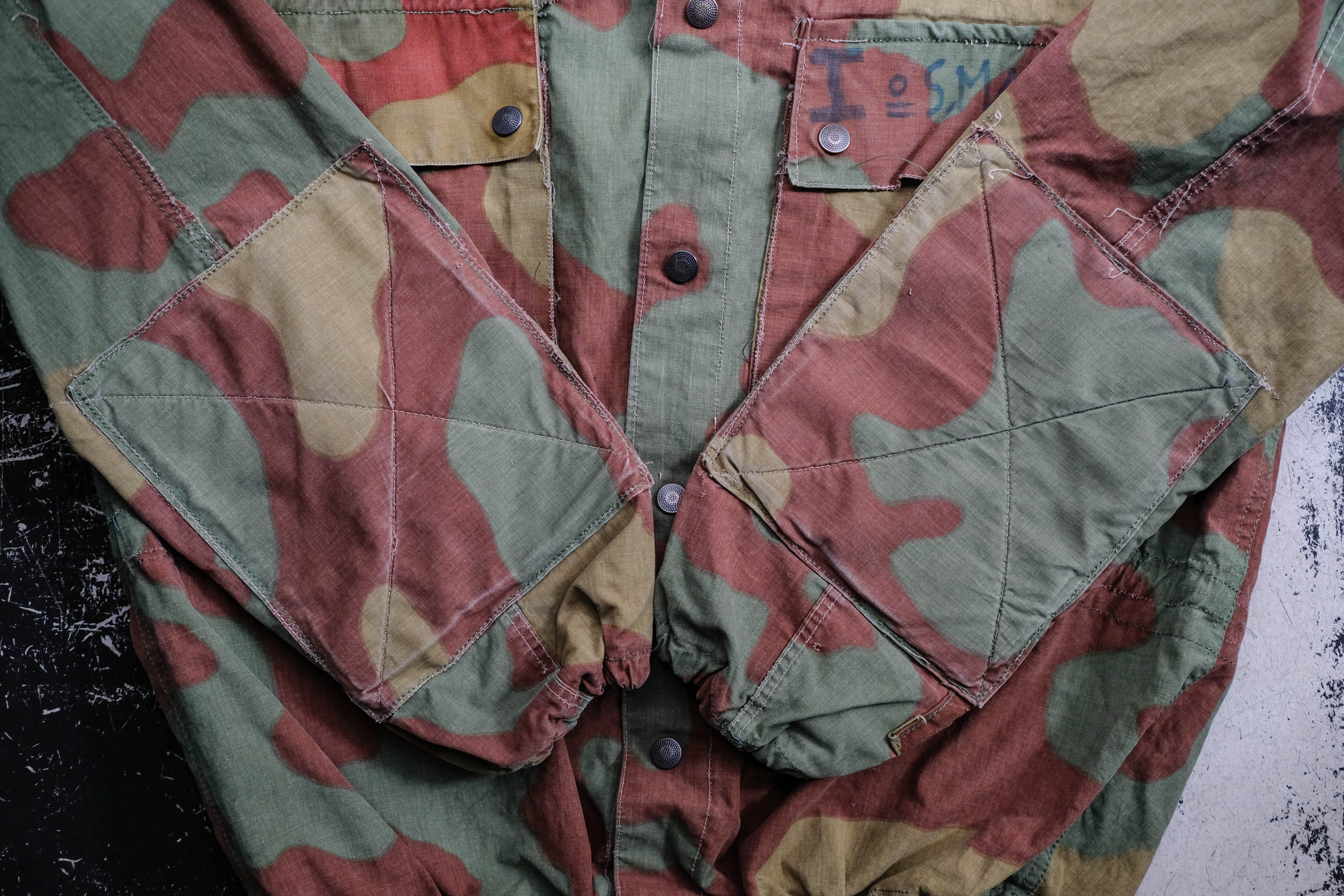 イタリア軍 サンマルコカモのジャケット① | militaria & encore