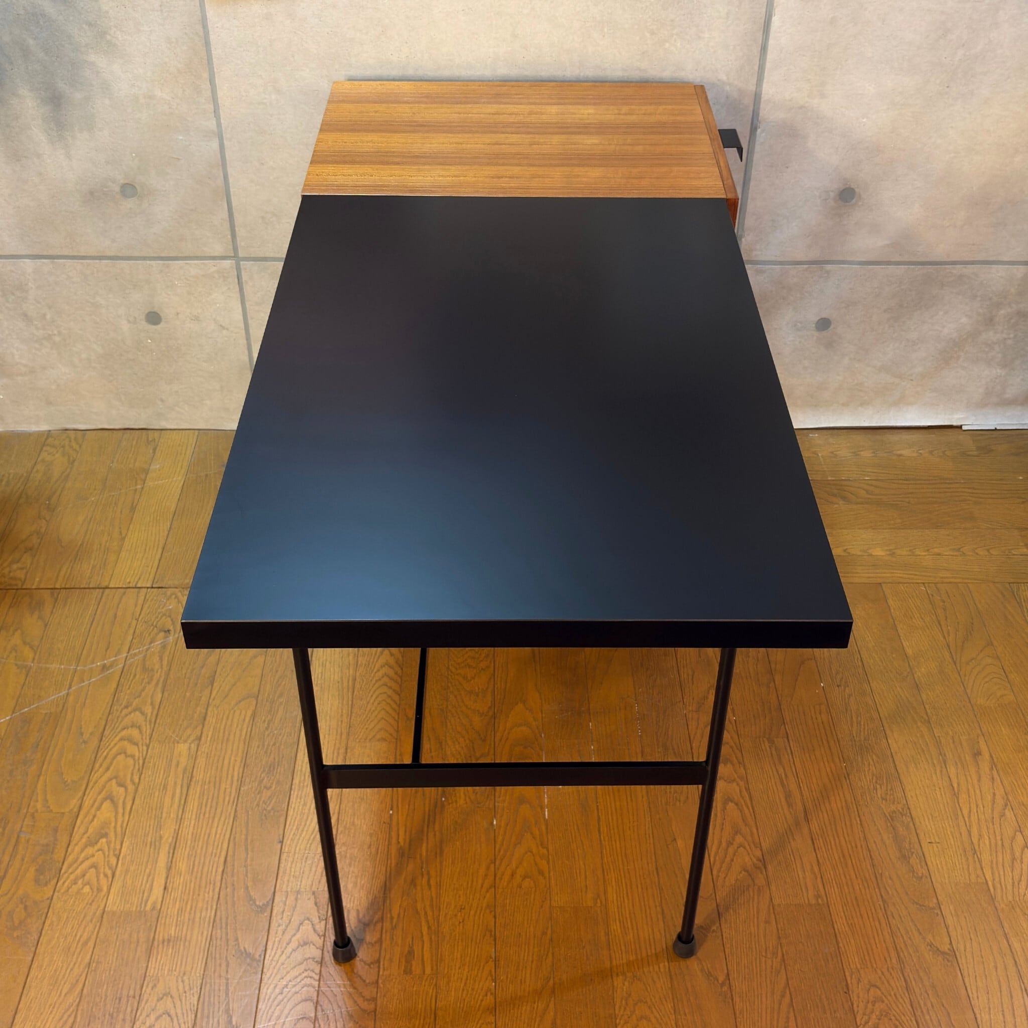 USED】METROCS Pierre Paulin F031 Desk Oak | ピエール・ポラン F031