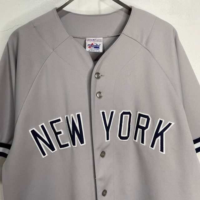 90s NYヤンキース　ベースボールシャツ　majestic グレー