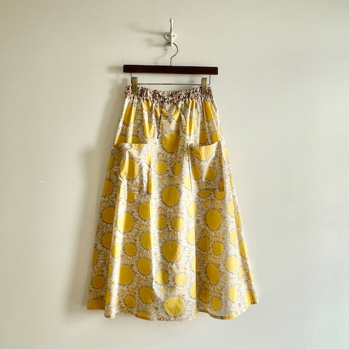 C21798《nostalgic and romantic》Liberty Tuck Skirt