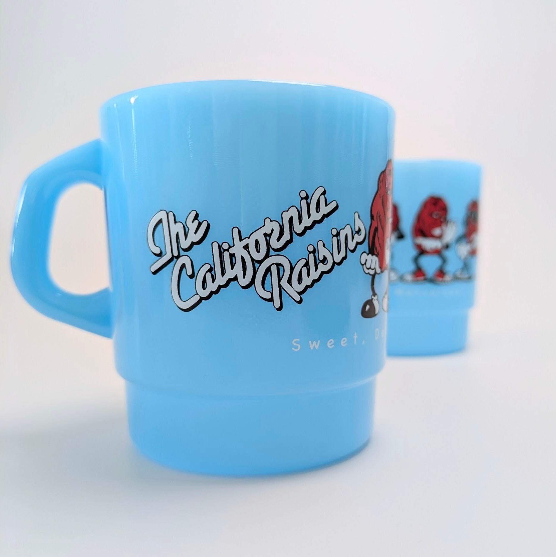♧【 STACKING MUG ( スタッキングマグ ) 】 California Raisins ( カリフォルニア レーズン ) / プラカップ / MUG / ミルキーマグ / 積み重ねられるマグ〚アメリカン雑貨 アメトイ〛