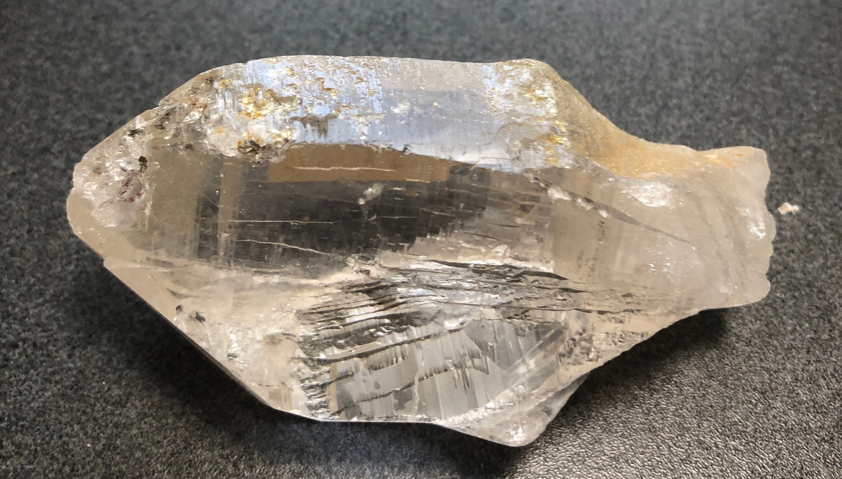 ガネーシュヒマール ラパ産 貫入水晶 ガネーシュヒマール水晶 ラパ産 | 天然石 GAIA