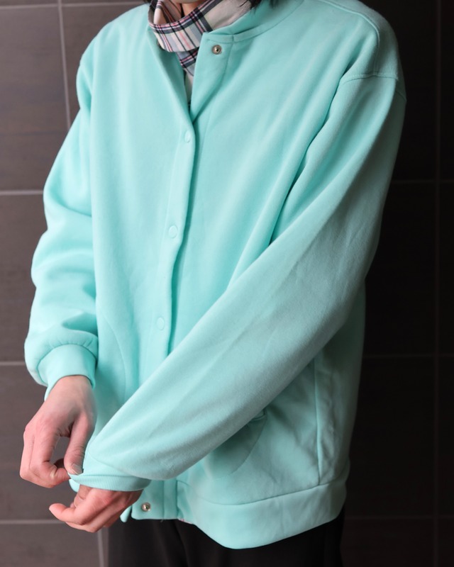 Colored no-collar blouson