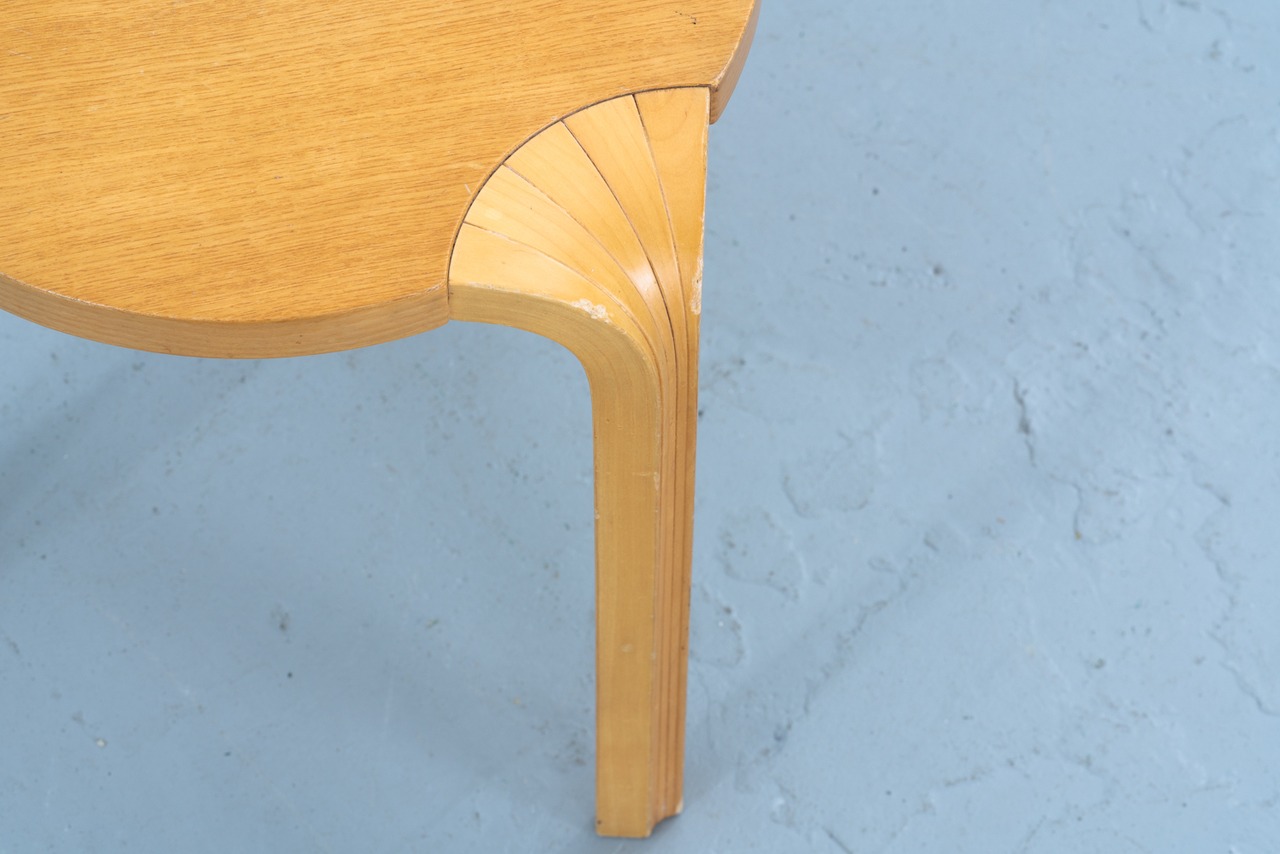 Alvar Aalto | X600 Stool