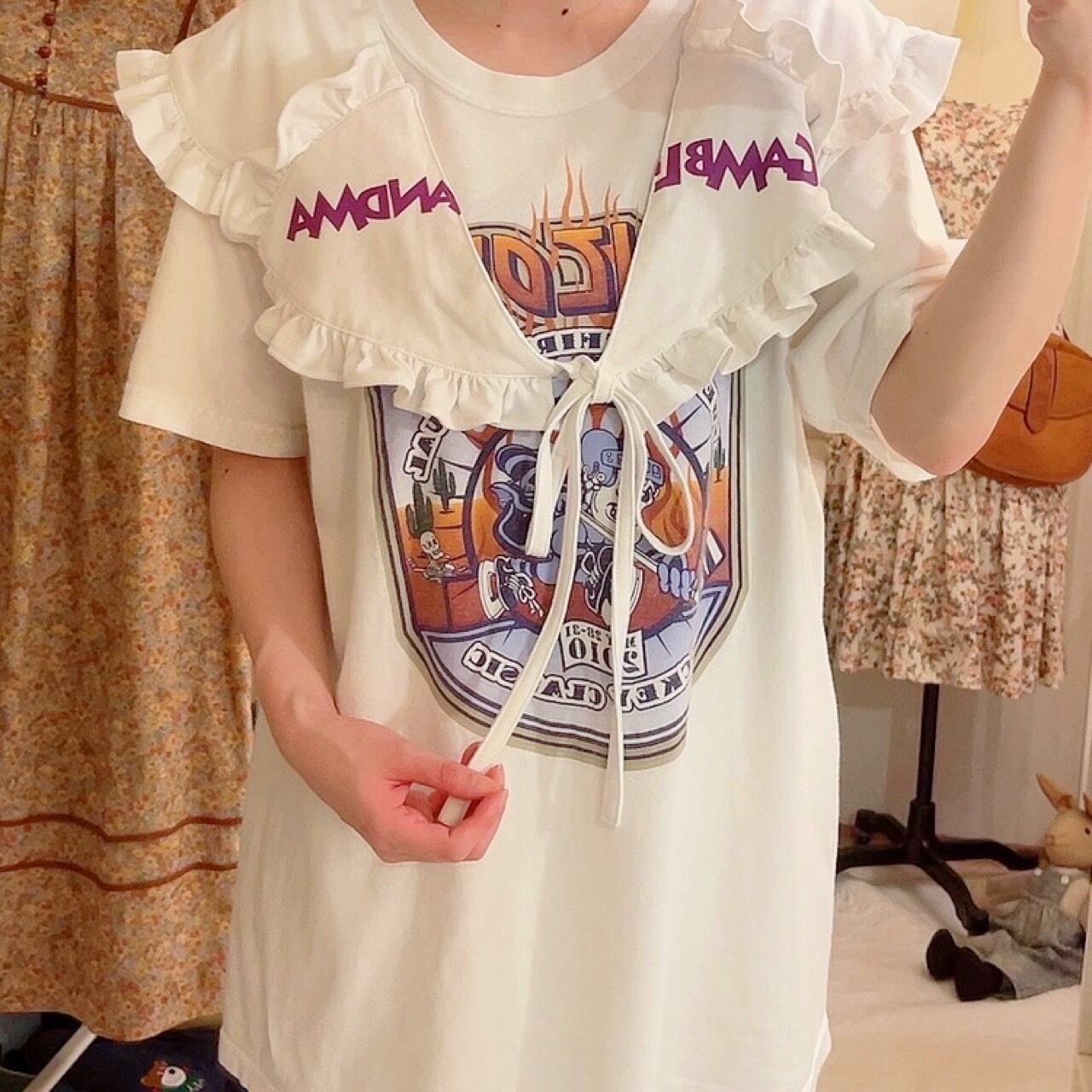 remake : frill open collar white big T-shirt / 02