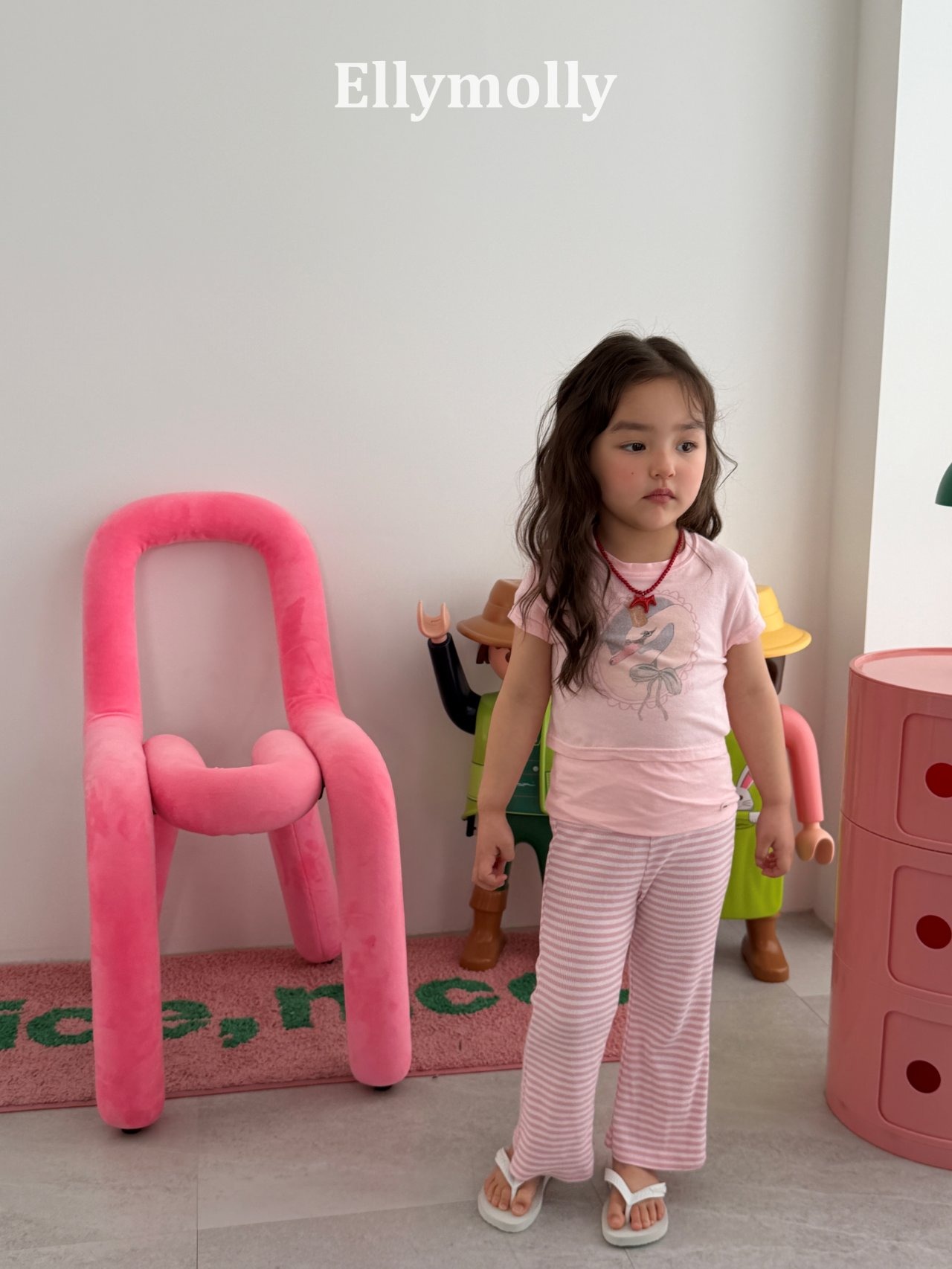 [ELLYMOLLY] Elliswan Tee / [엘리몰리] 엘리스완티