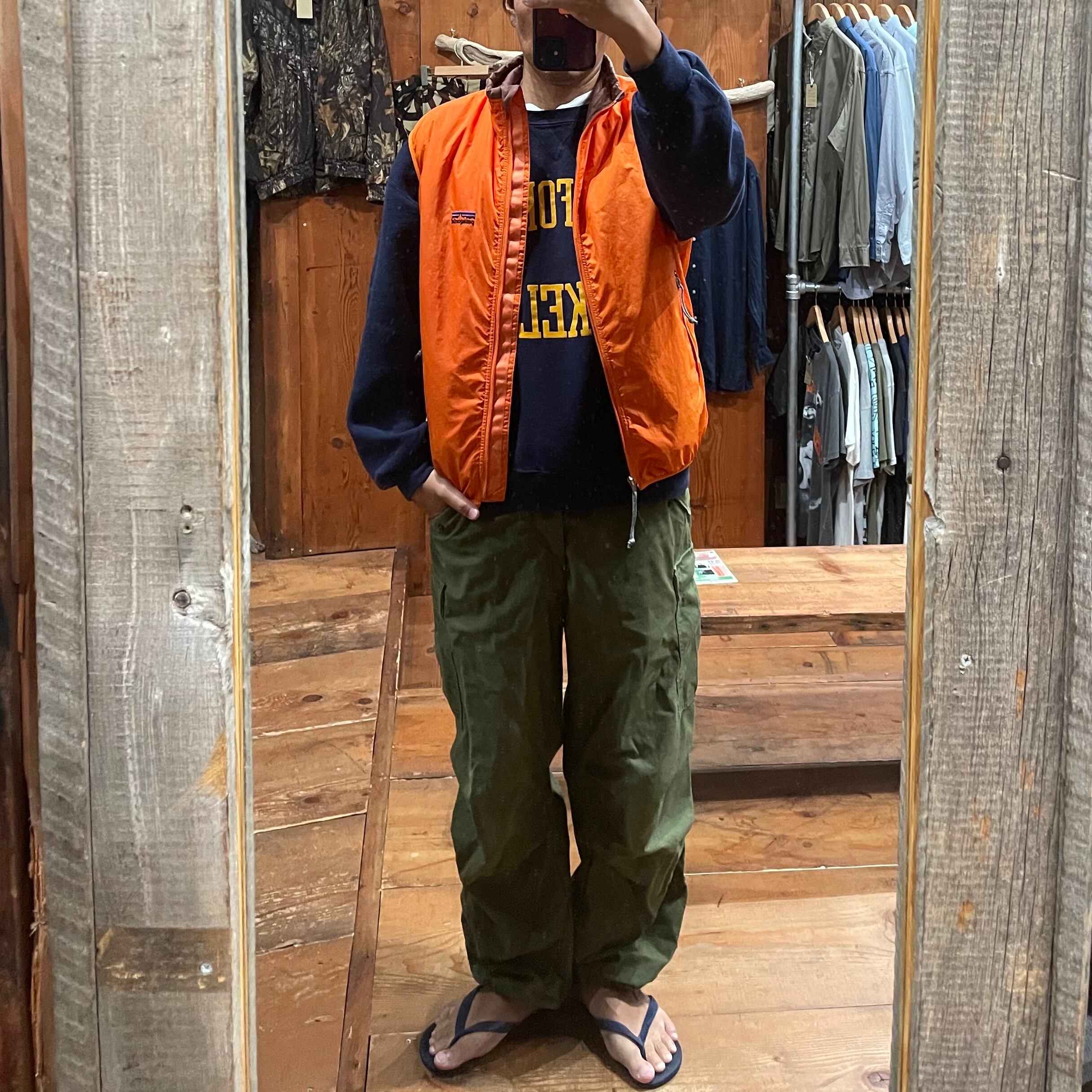 刺繍タグ】00's Patagonia PUFFBALL VEST ORANGE | locals 刺繍タグ】00's Patagonia PUFFBALL VEST ORANGE | locals
