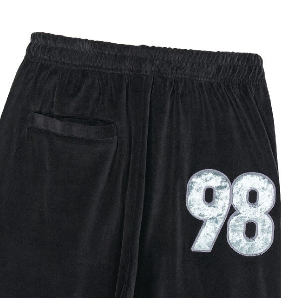 ☆aespa ジゼル 着用！！【AAKAM】98 Patch Velour Pants (Black) | もごつ