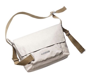 BROOKS CROSBY SHOULDER BAG NATURAL　希少商品です！