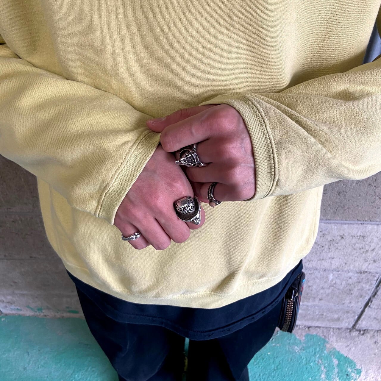 グッドカラー NIKE ナイキ ライムイエロー フロントロゴプリント