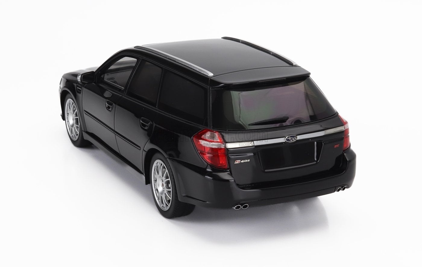 ミニカー 1/18 スバル レガシー DNA COLLECTIBLES 1/18 SUBARU LEGACY