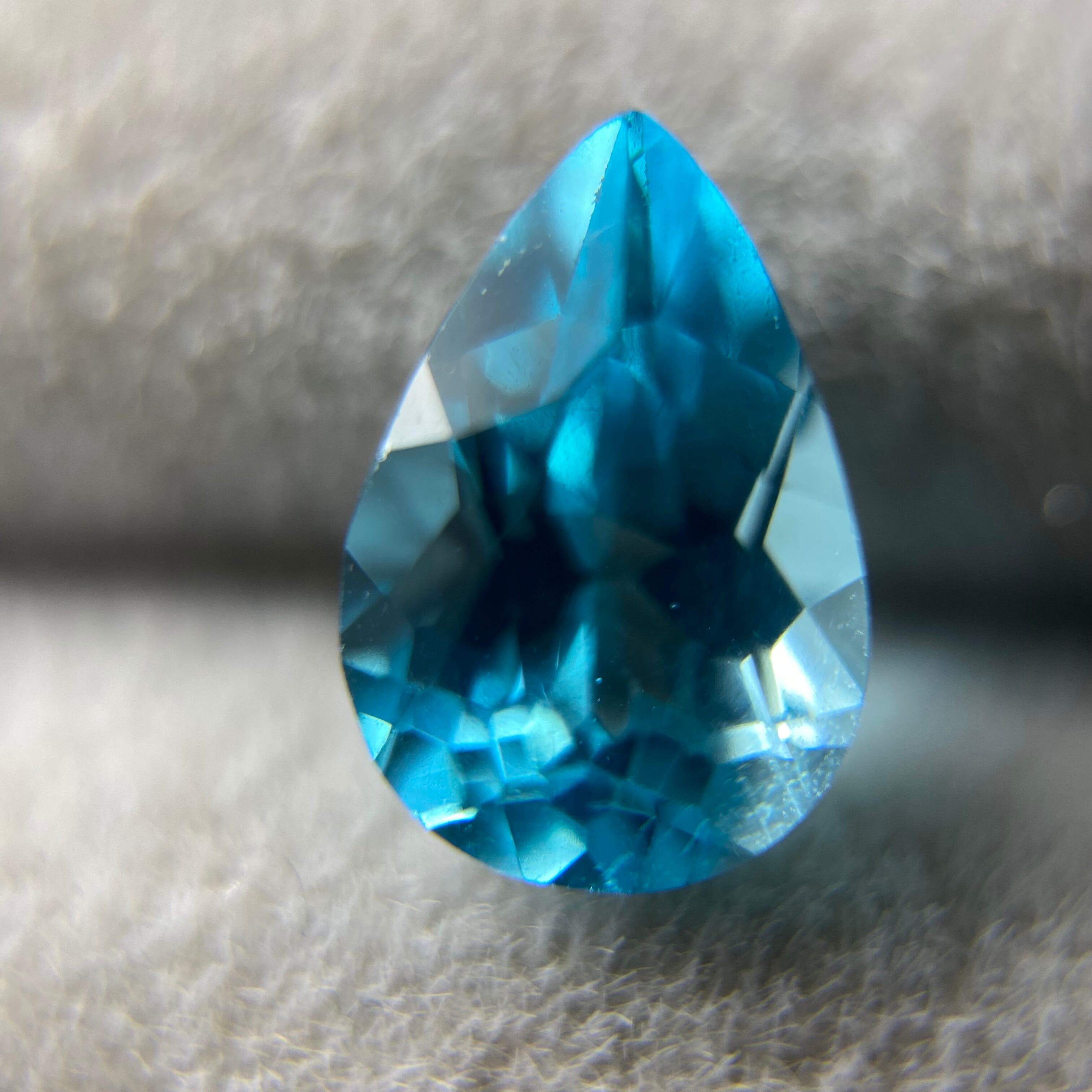 天然アパタイト 非加熱 ブラジル産 1.32CT | Pay ID