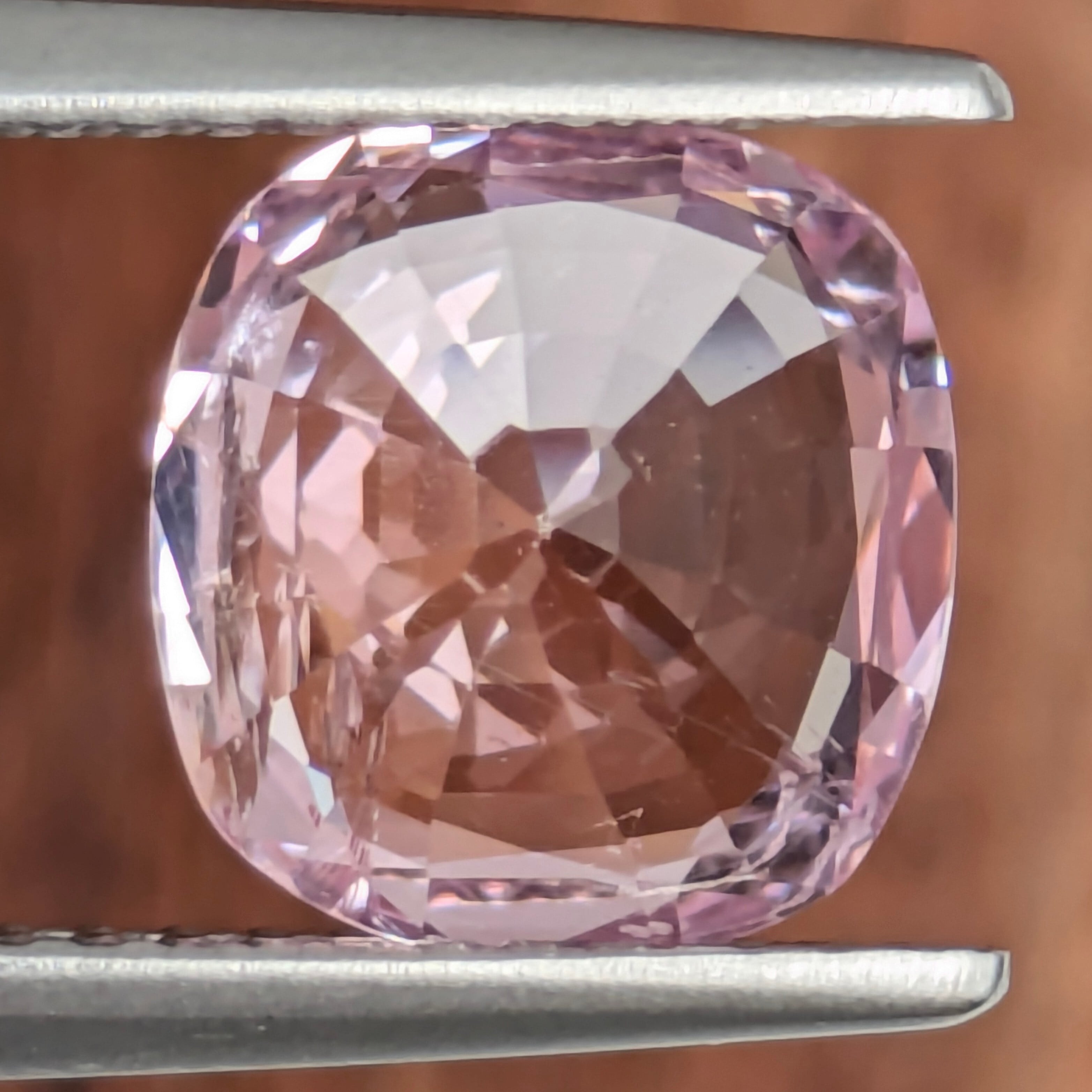ピンクスピネル ルース ミャンマー・モゴック産 【2.51ct】 PRO207973
