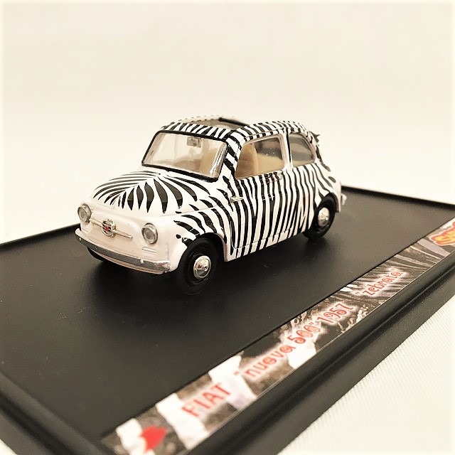 FIAT nuova500 1957 zebrata SAFARI PARK【brumm】【1個のみ】【税込価格】