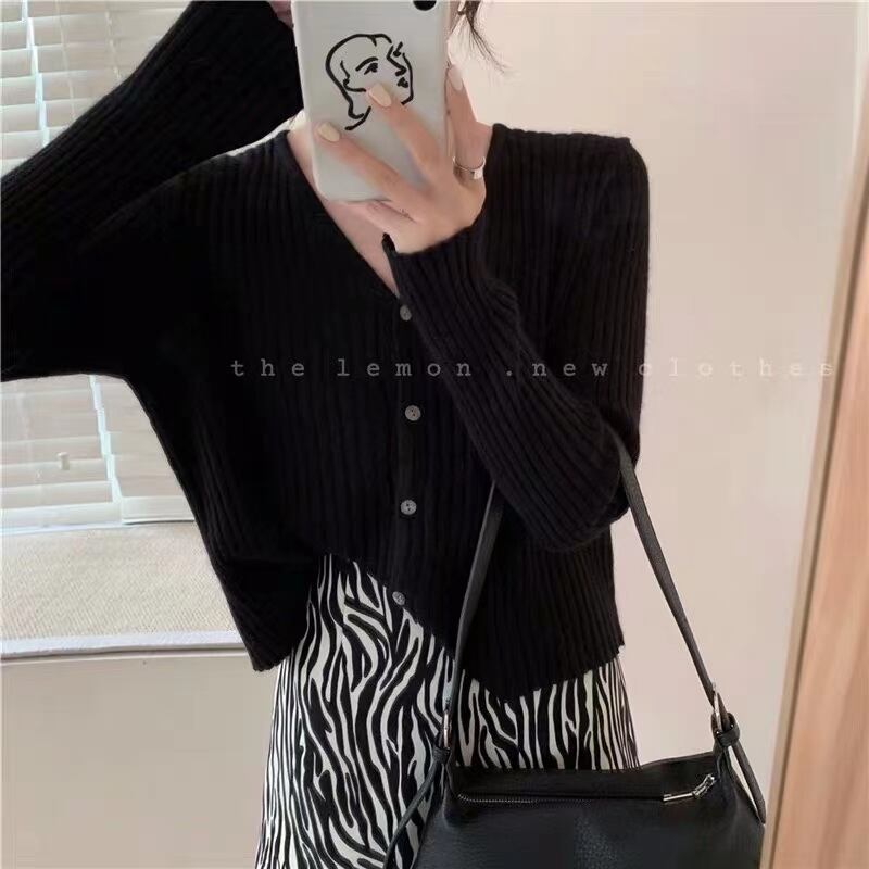 Vネックオーバーショートカーディガン　AJ111-615