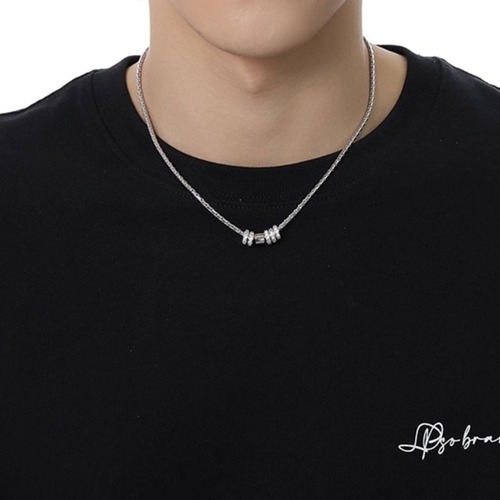 Bold Curve Necklace  1290