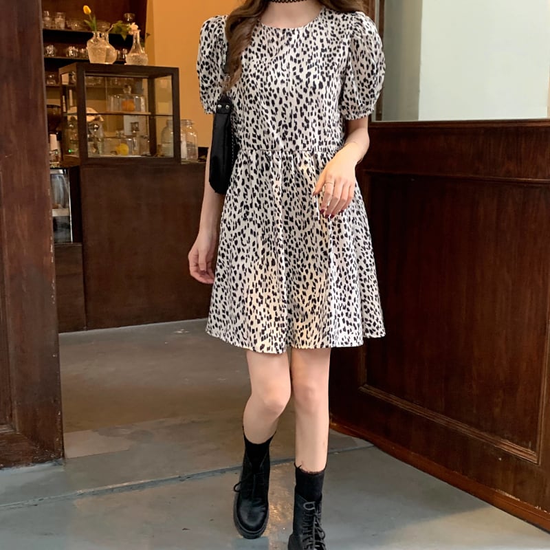レオパード柄ミニ丈ワンピース Y723 Mokkocloset