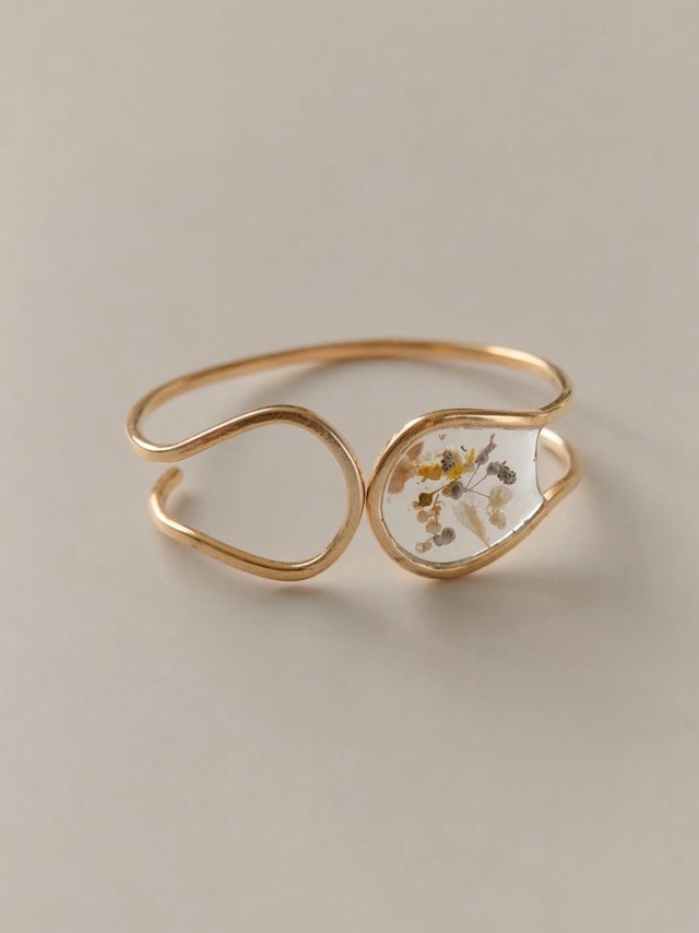 FRAME BANGLE