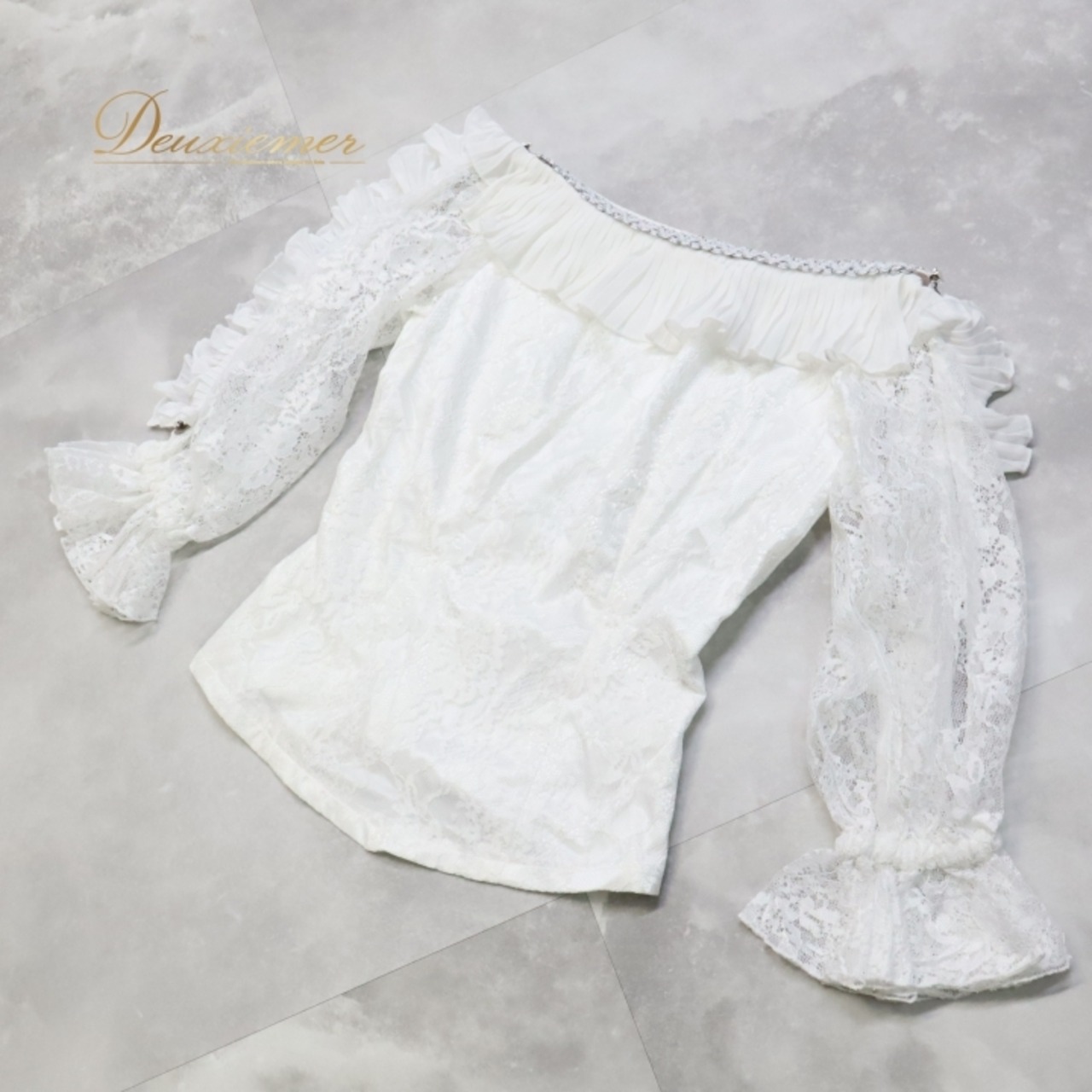 フラメンコ 衣装 ソニアジョーンズ SONIA JOHNES ブラウス トップス レース フリル 白 ダンス パーティ 発表会 ホワイト系 フェミニン カジュアル エレガント おしゃれ レディース トップス コスチューム 白 フリルブラウス レースブラウス ドレスアップ パーティー用 発表会用