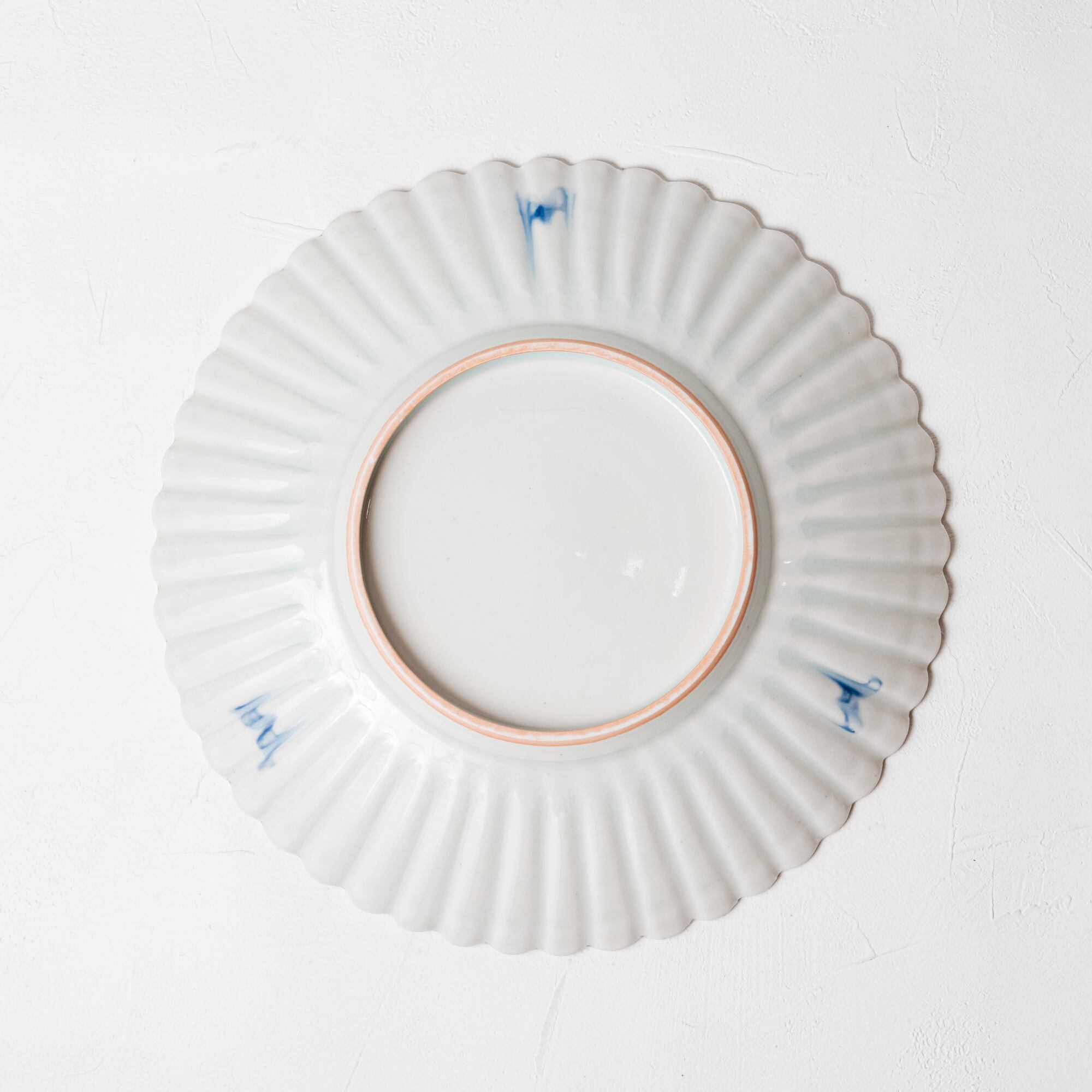 鈴木 まどか］26 安南菊割七寸半皿 | UTSUWA KESHIKI