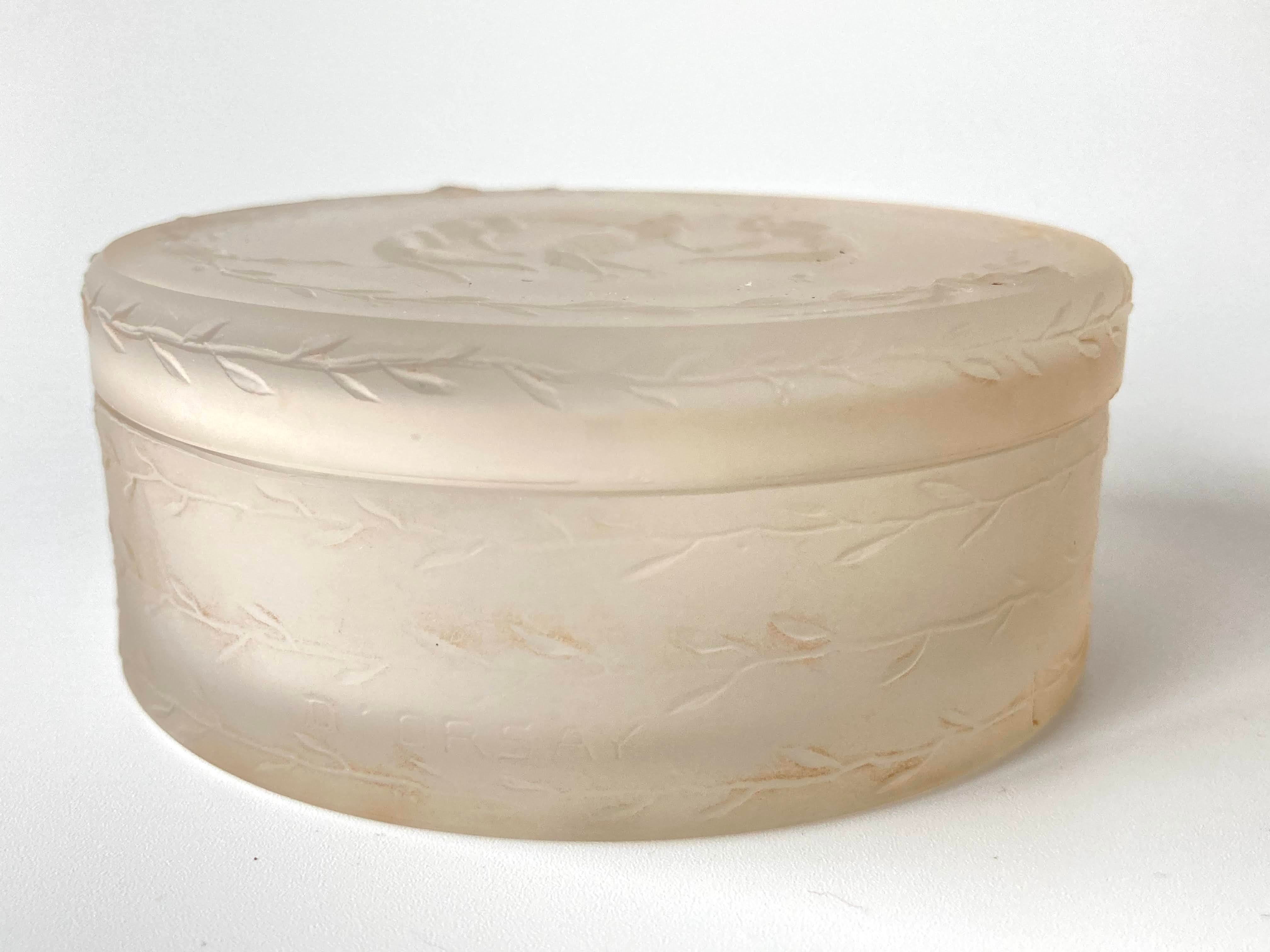 R.LALIQUE ルネ・ラリック 蓋物「TROIS FIGURINES」3人の女神 R.LALIQUE ルネ・ラリック 蓋物「TROIS FIGURINES」3人の女神