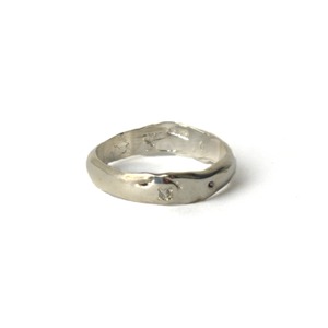 VUR-15-002 "wave" ring   ( SV × clear zirconia )