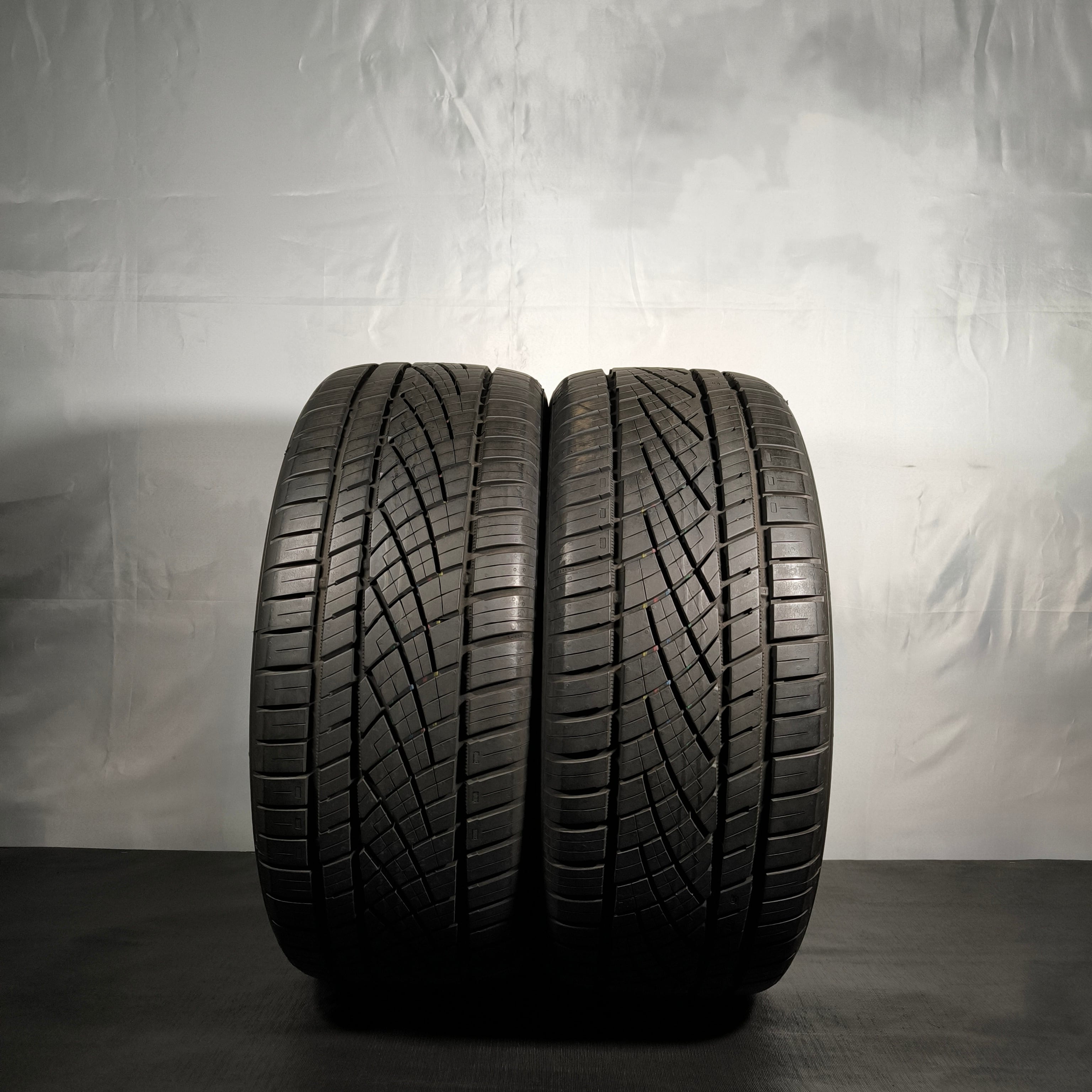 245/45ZR18 100Y Continental ExtremeContact DWS06 PLUS