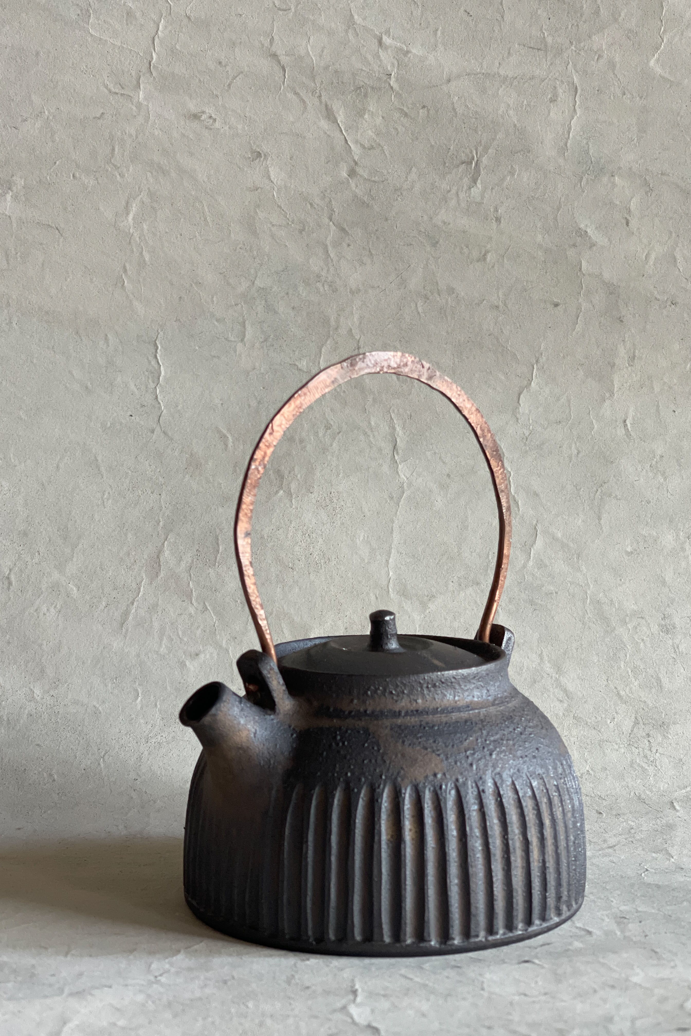 金属上手急須 鉄釉黒色 大江憲一 作 ON2509_18 | web-shop MITATE